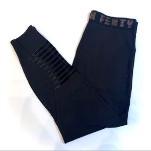 Black and Gold Savage X FENTY Leggings Size 2X